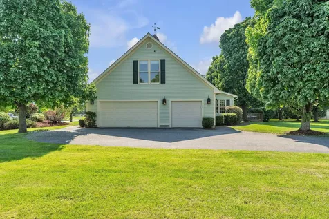 62 Pinnacle Drive South Burlington VT 05403