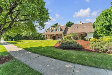 62 Pinnacle Drive South Burlington VT 05403