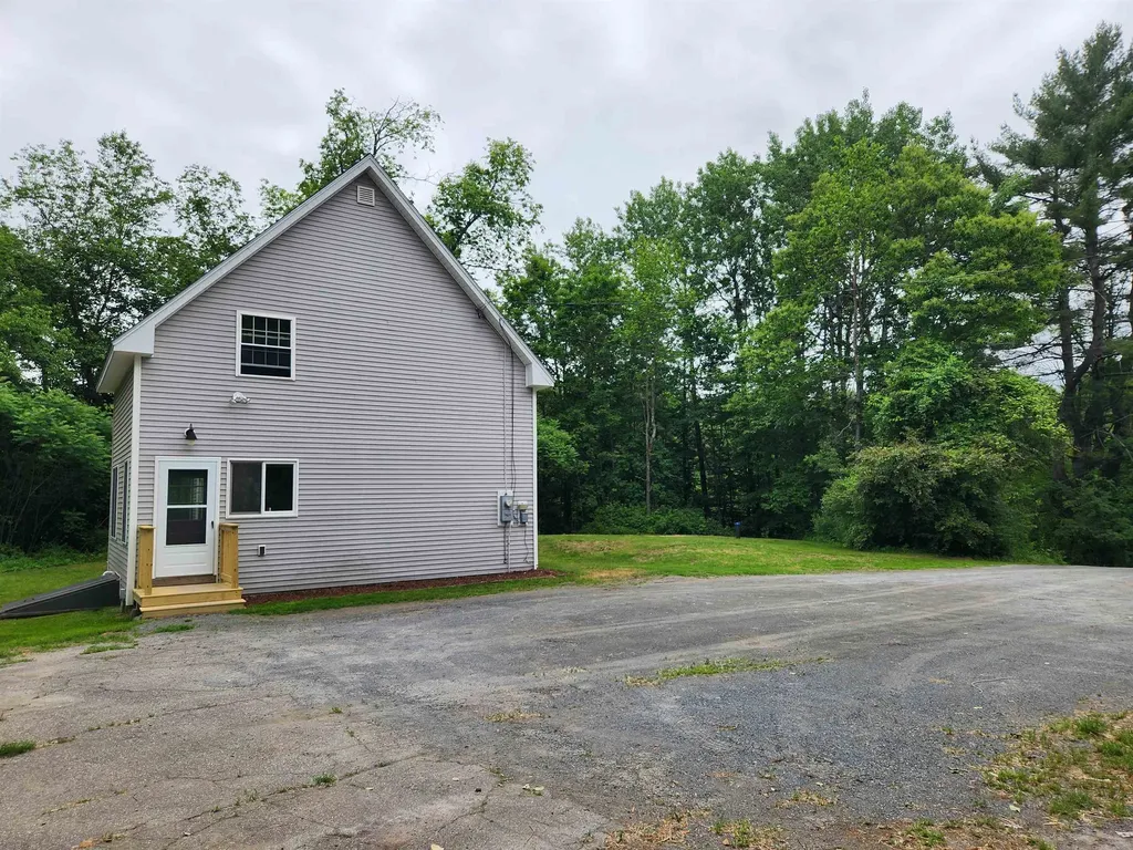 121 Thrasher Road Claremont NH 03743