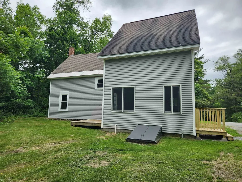 121 Thrasher Road Claremont NH 03743