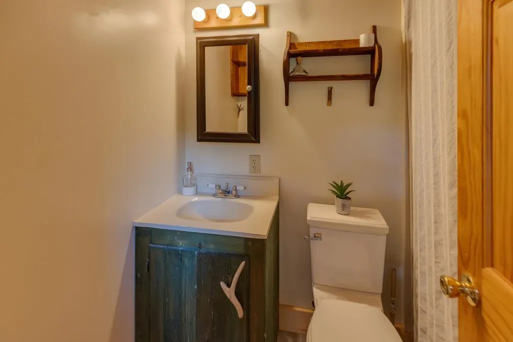 49 Mcgary Hill Road Lancaster NH 03584