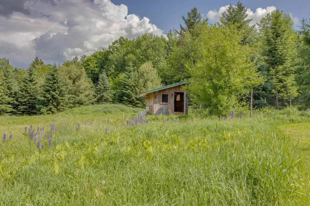 49 Mcgary Hill Road Lancaster NH 03584