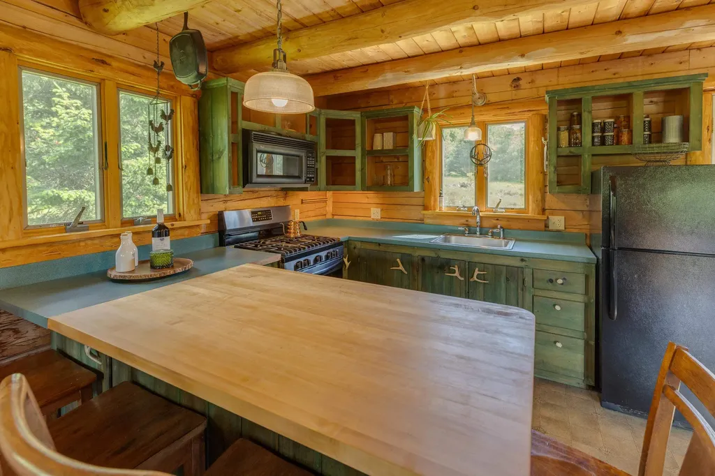 49 Mcgary Hill Road Lancaster NH 03584