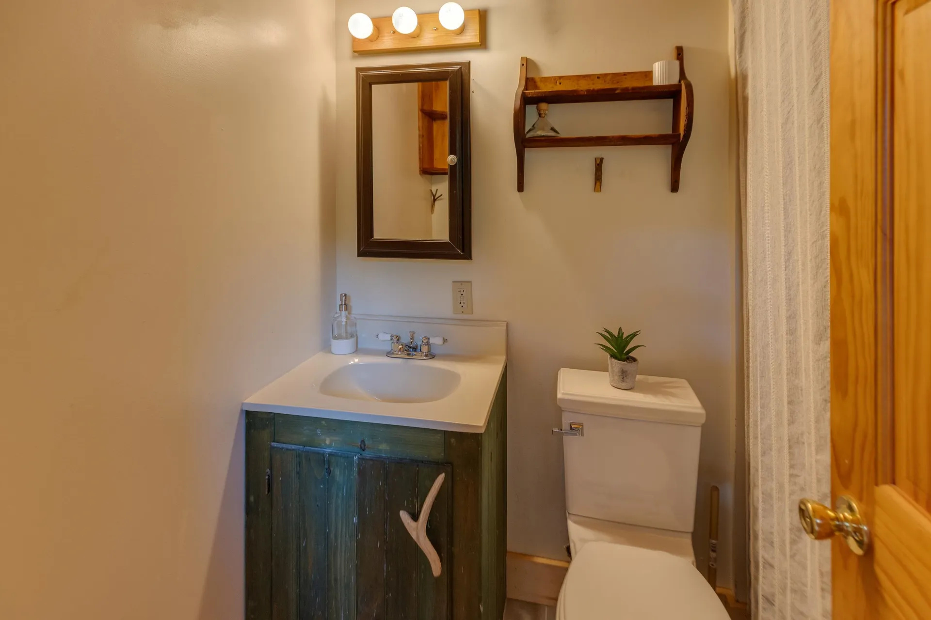 49 Mcgary Hill Road Lancaster NH 03584