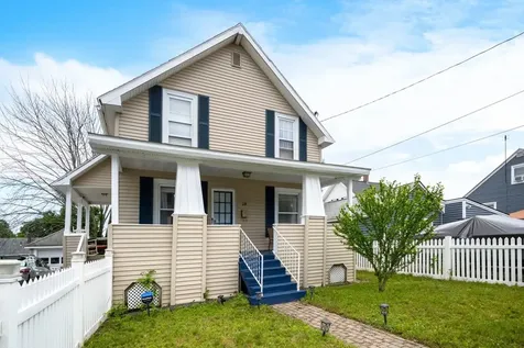 19 S. Lincoln Street Manchester NH 03103