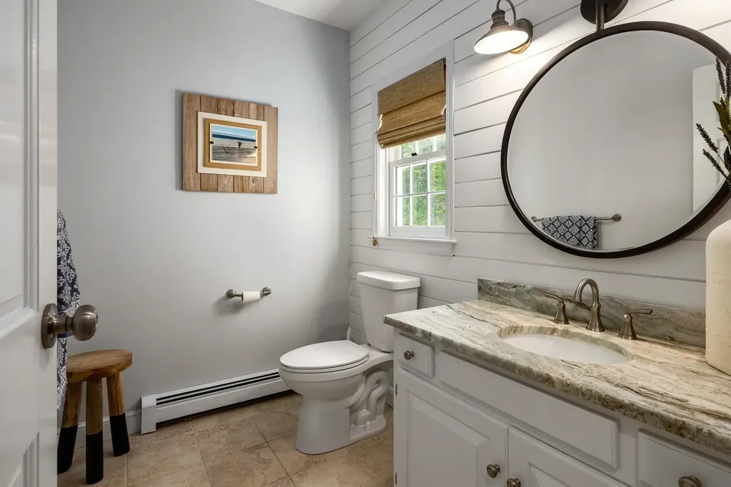 4 Hunter Drive Hampton NH 03842