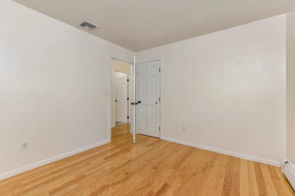 3 Joyce Lane Stratham NH 03885