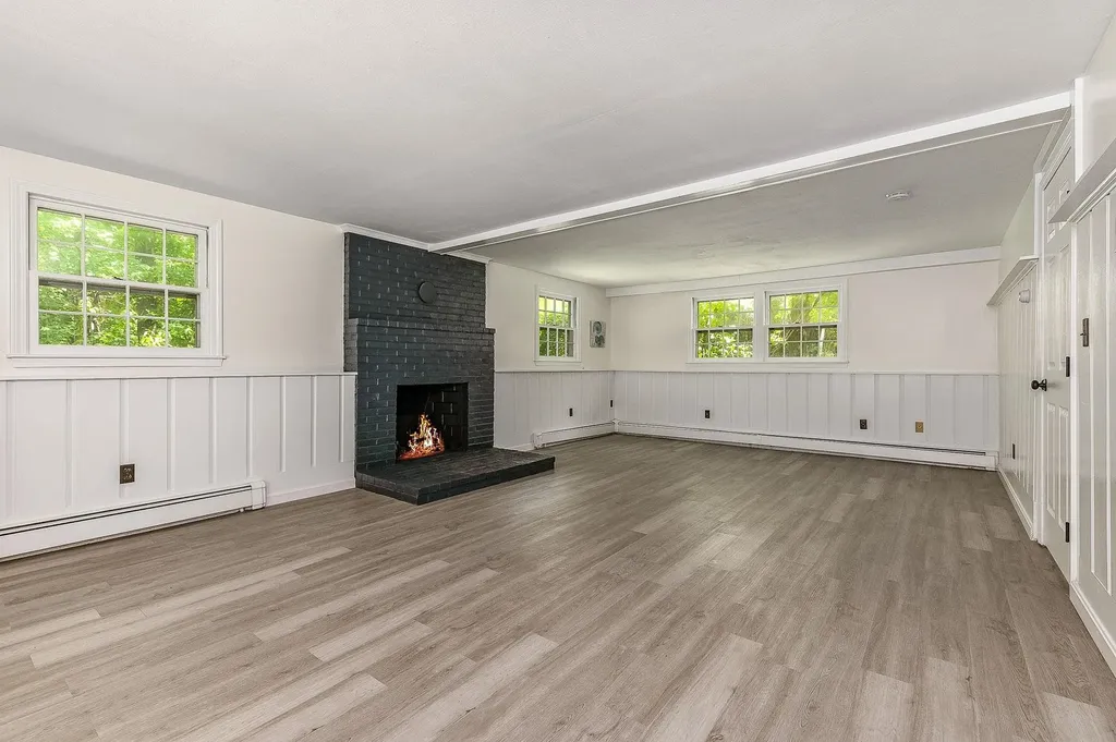 3 Joyce Lane Stratham NH 03885