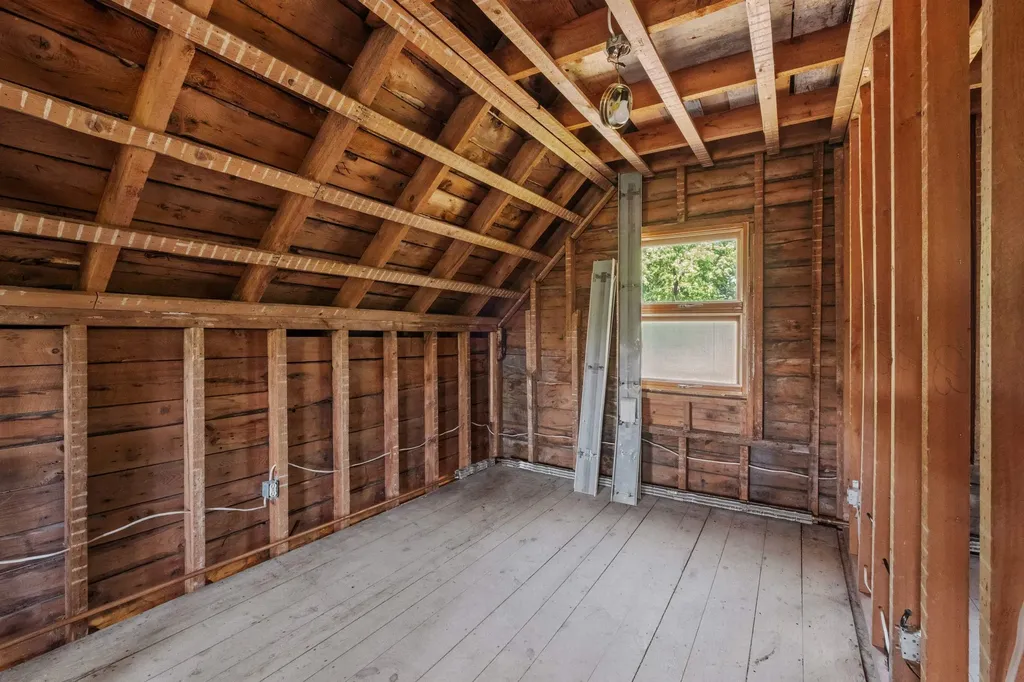 64 Warren Street Laconia NH 03246