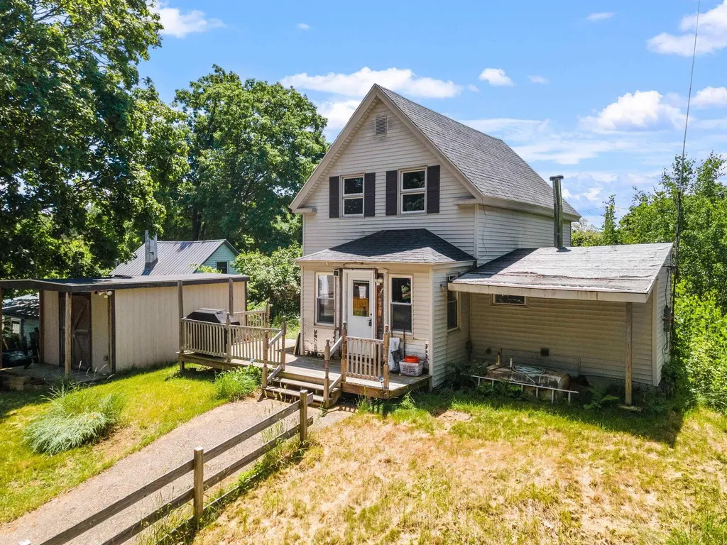 64 Warren Street Laconia NH 03246