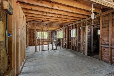 64 Warren Street Laconia NH 03246