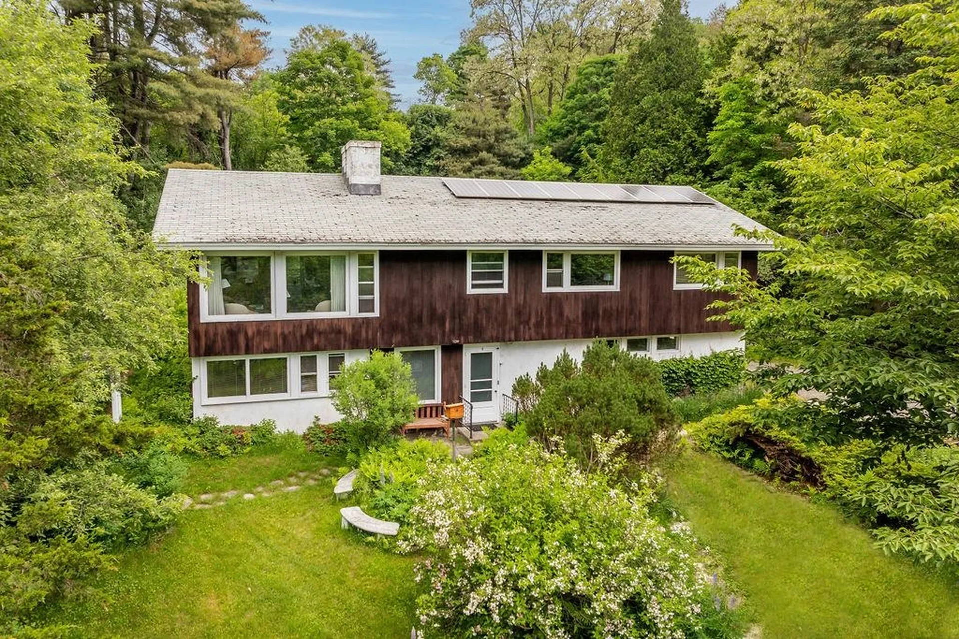 6 Mitchell Lane Hanover NH 03755