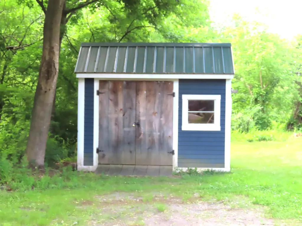 564 West Street Keene NH 03431