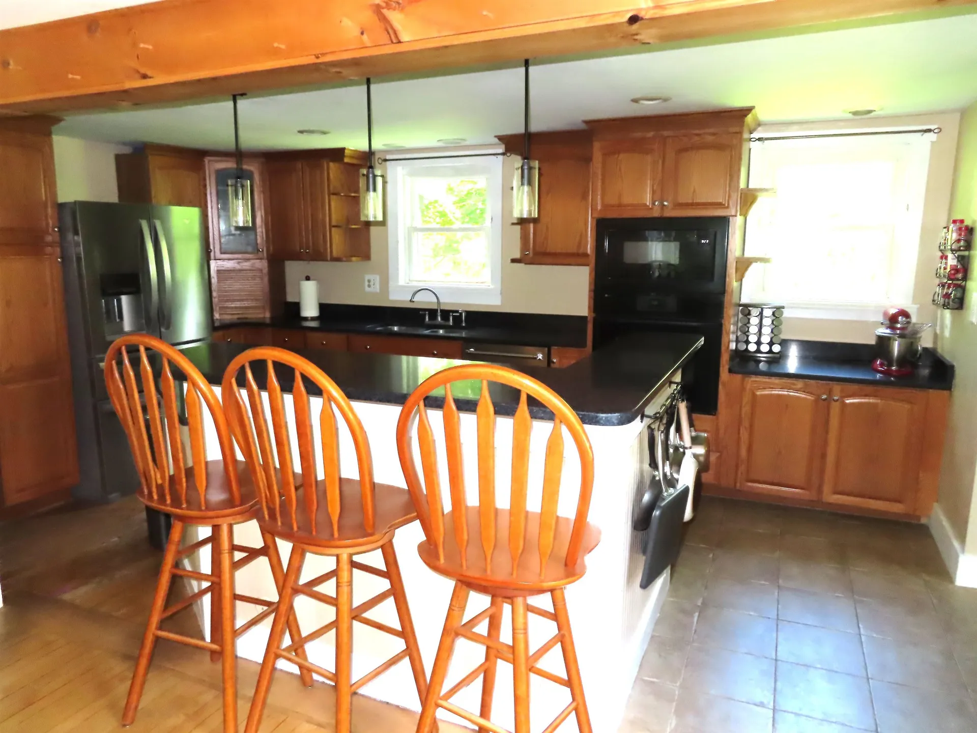 564 West Street Keene NH 03431
