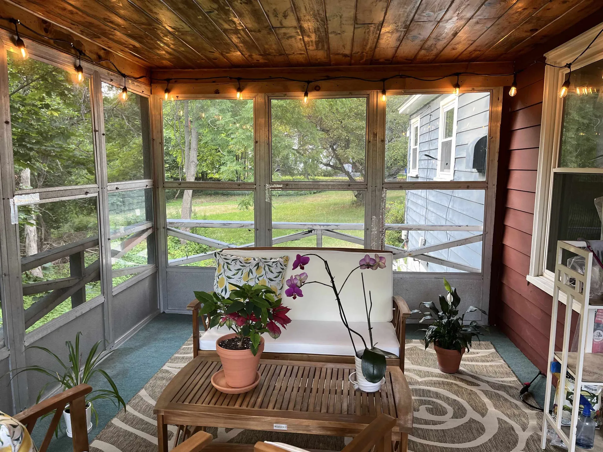 564 West Street Keene NH 03431