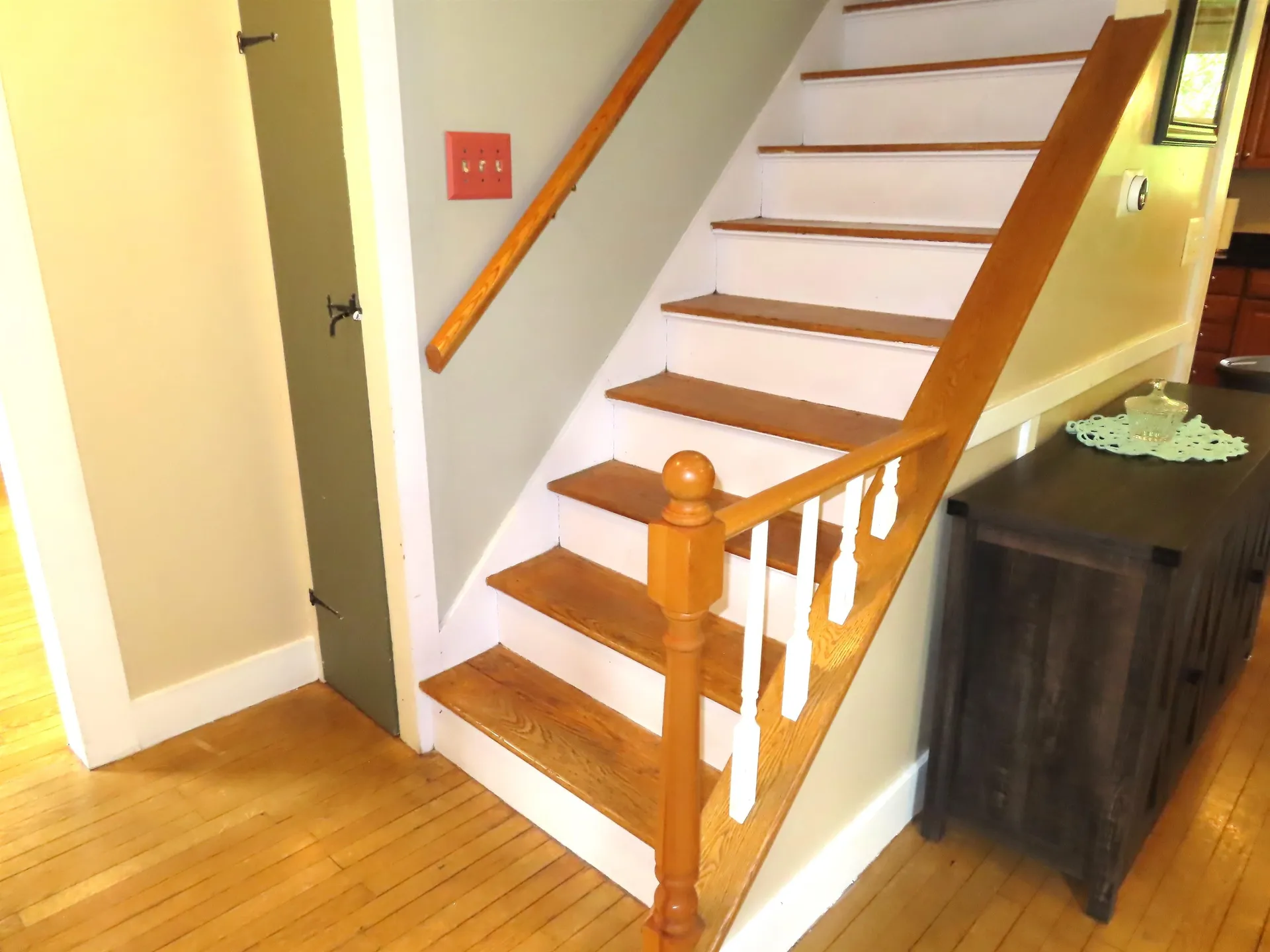 564 West Street Keene NH 03431