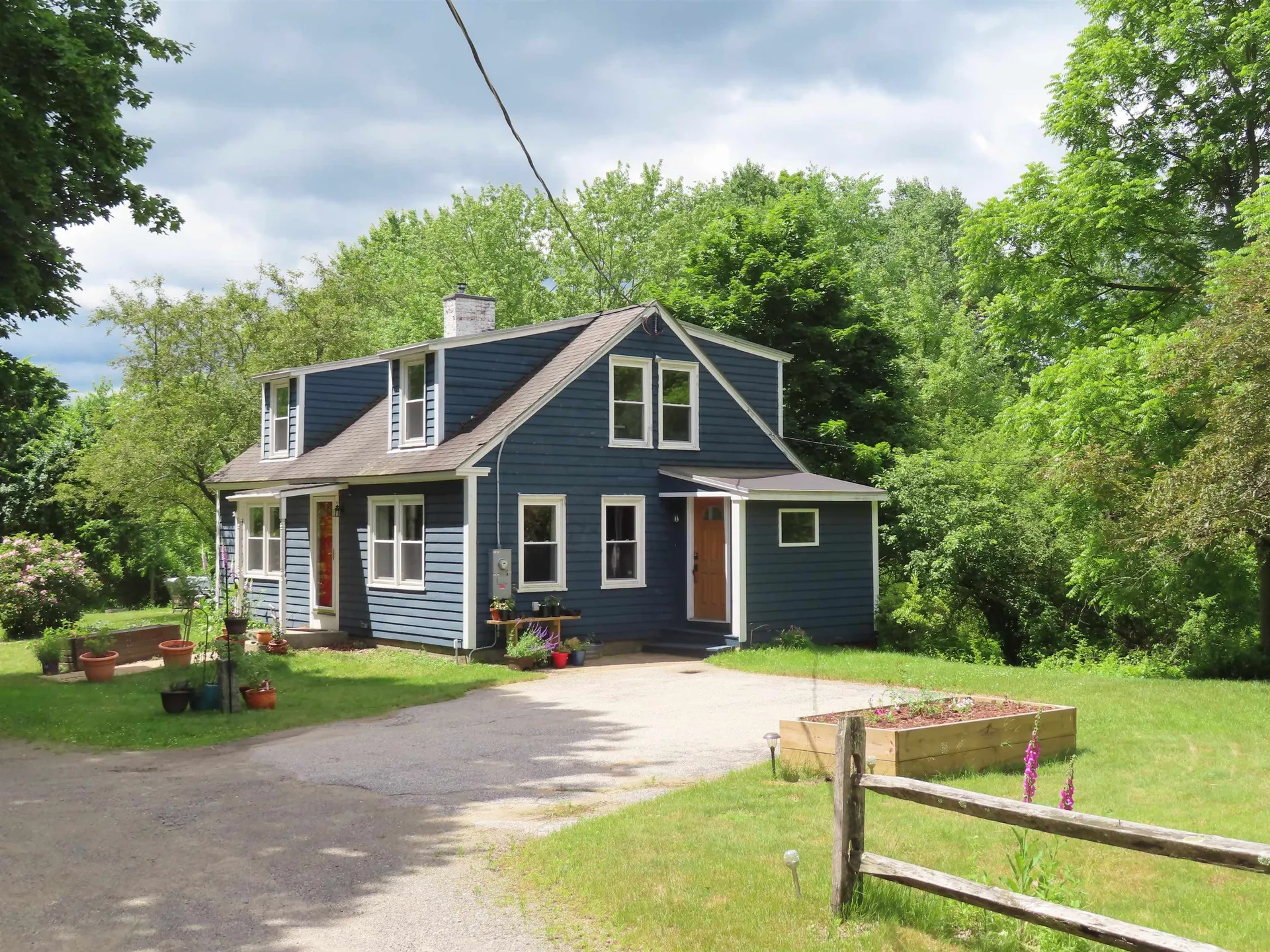 564 West Street Keene NH 03431