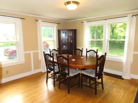 564 West Street Keene NH 03431