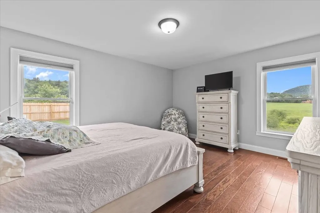 88 Woodward Road Fairfax VT 05454
