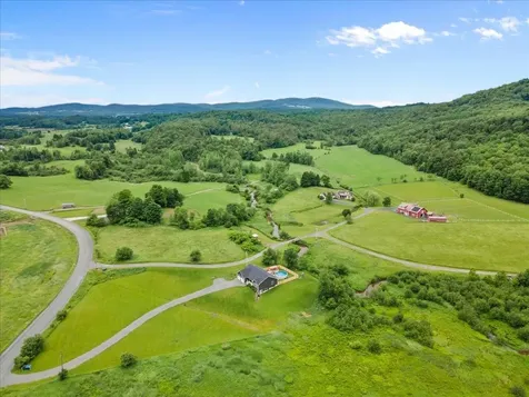 88 Woodward Road Fairfax VT 05454