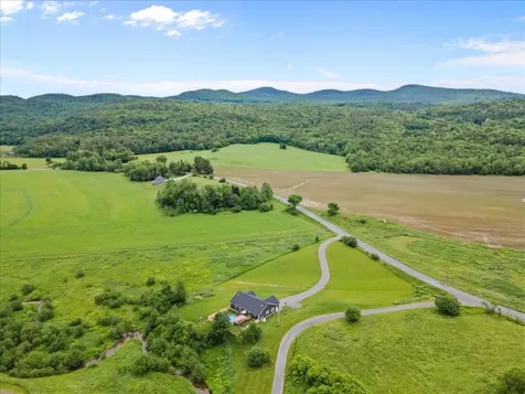 88 Woodward Road Fairfax VT 05454