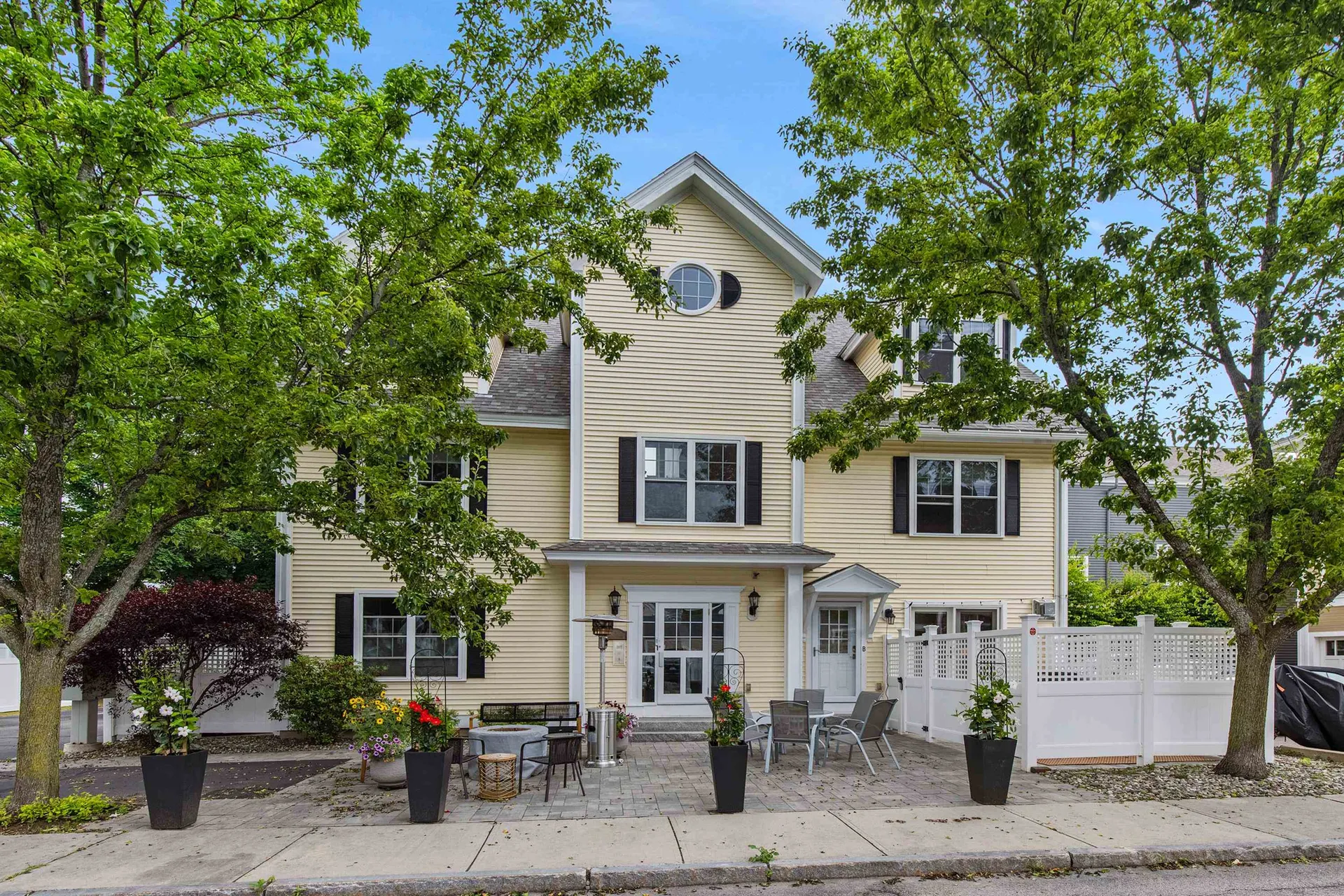 43 Cornwall Street Portsmouth NH 03801