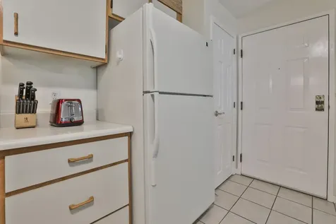 3 New Haven Drive Nashua NH 03063