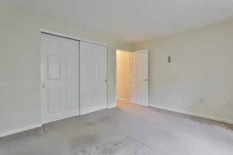 3 New Haven Drive Nashua NH 03063