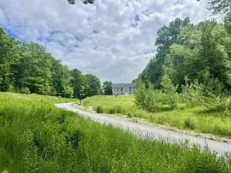 204 Mount Delight Road Deerfield NH 03037