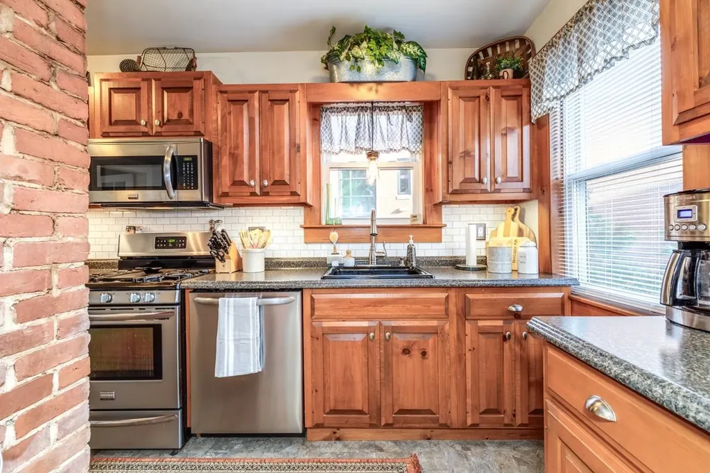57 Warren Street Concord NH 03301