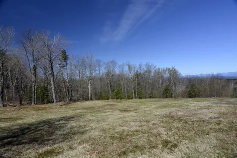 47 Marjories Walk Gilford NH 03249
