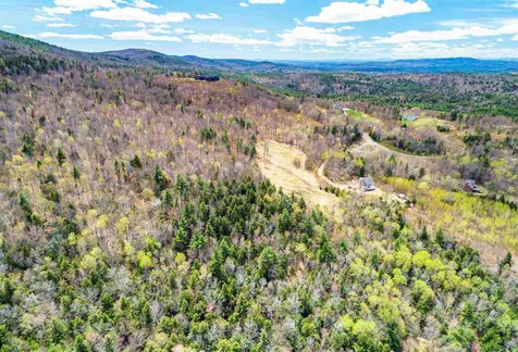 47 Marjories Walk Gilford NH 03249
