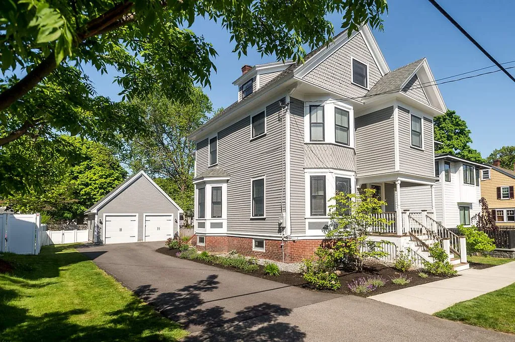 194 Wibird Street Portsmouth NH 03801