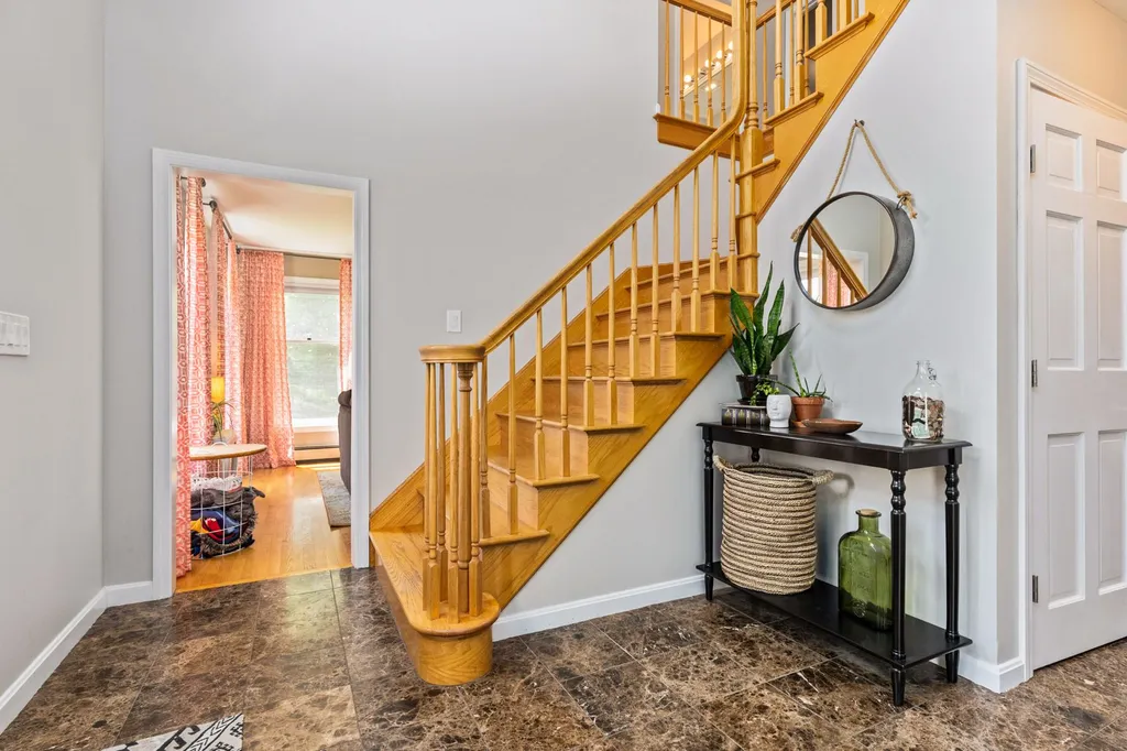 28 Samuel Hanson Avenue Dover NH 03820