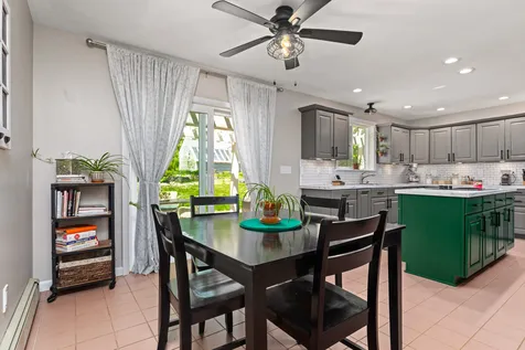 28 Samuel Hanson Avenue Dover NH 03820