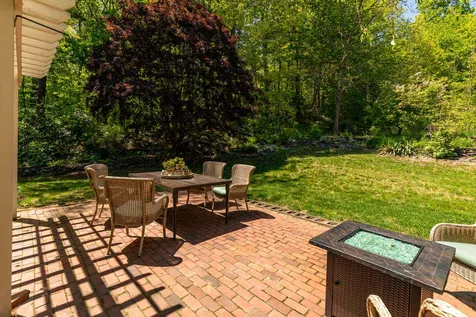 28 Samuel Hanson Avenue Dover NH 03820
