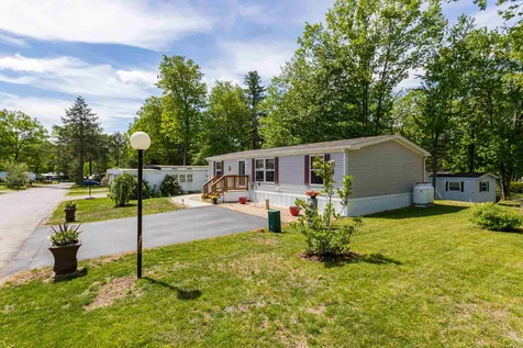 12 South Elderberry Lane Rochester NH 03867