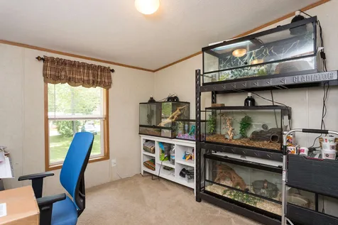 12 South Elderberry Lane Rochester NH 03867