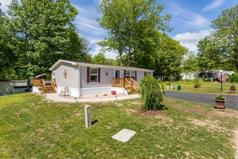 12 South Elderberry Lane Rochester NH 03867