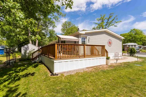 12 South Elderberry Lane Rochester NH 03867