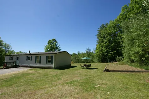 213 Hornetown Road Farmington NH 03835