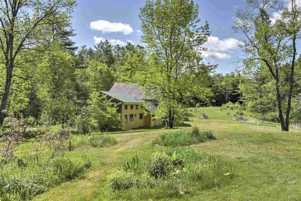 21 Whitney Stage Road Gilsum NH 03448