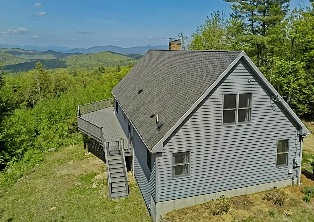 15 Woodman Lane New Hampton NH 03256