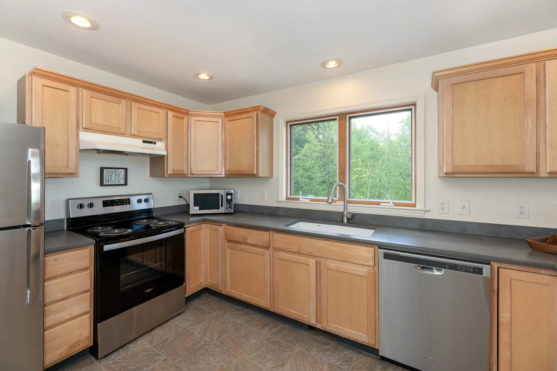 15 Woodman Lane New Hampton NH 03256