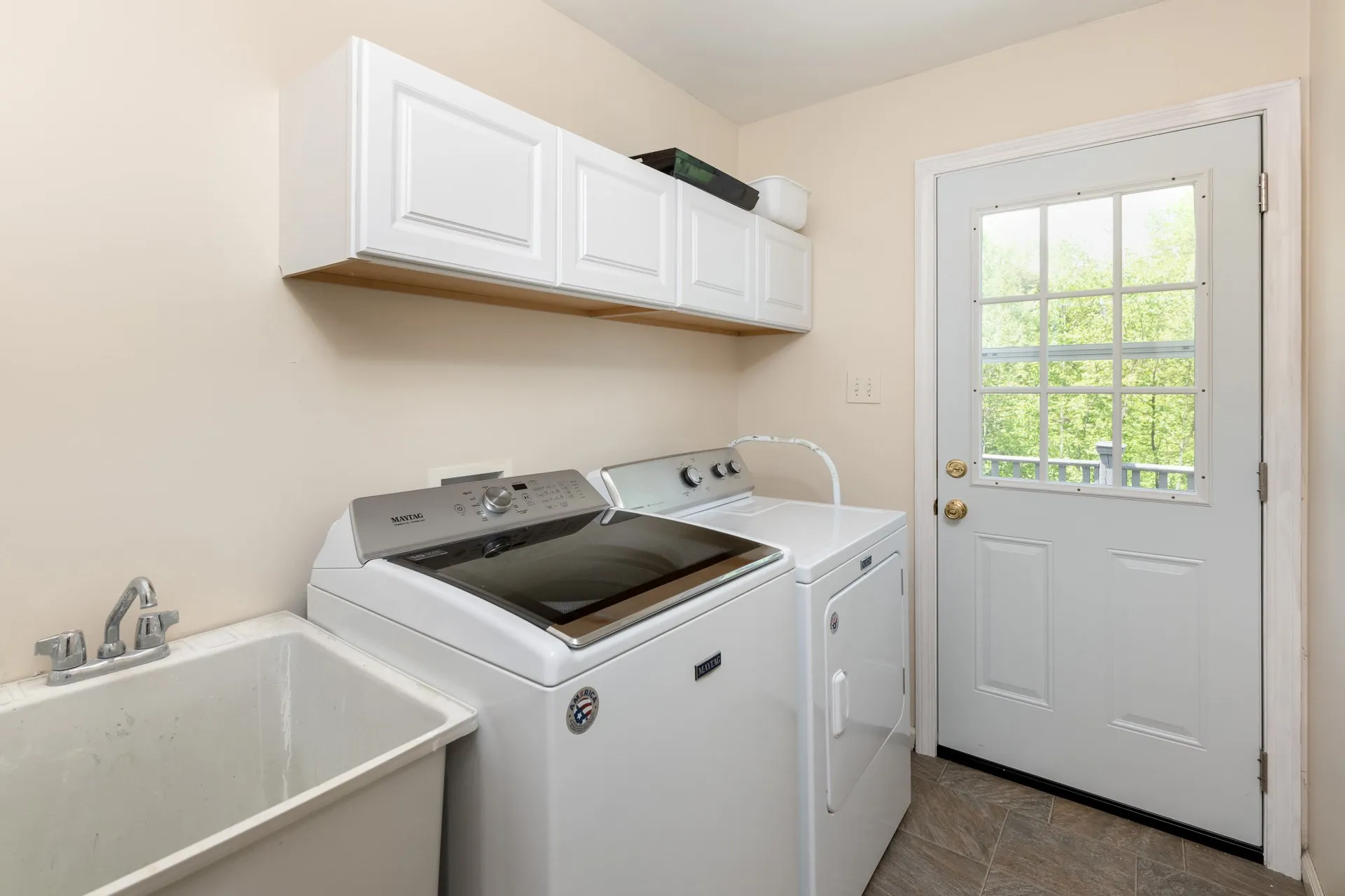 15 Woodman Lane New Hampton NH 03256