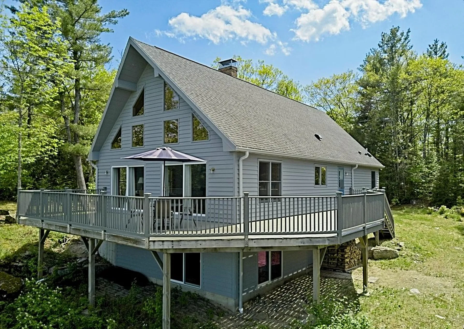 15 Woodman Lane New Hampton NH 03256
