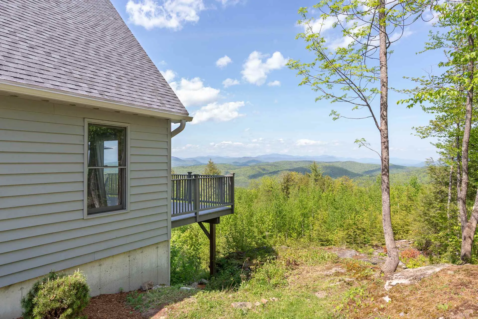 15 Woodman Lane New Hampton NH 03256