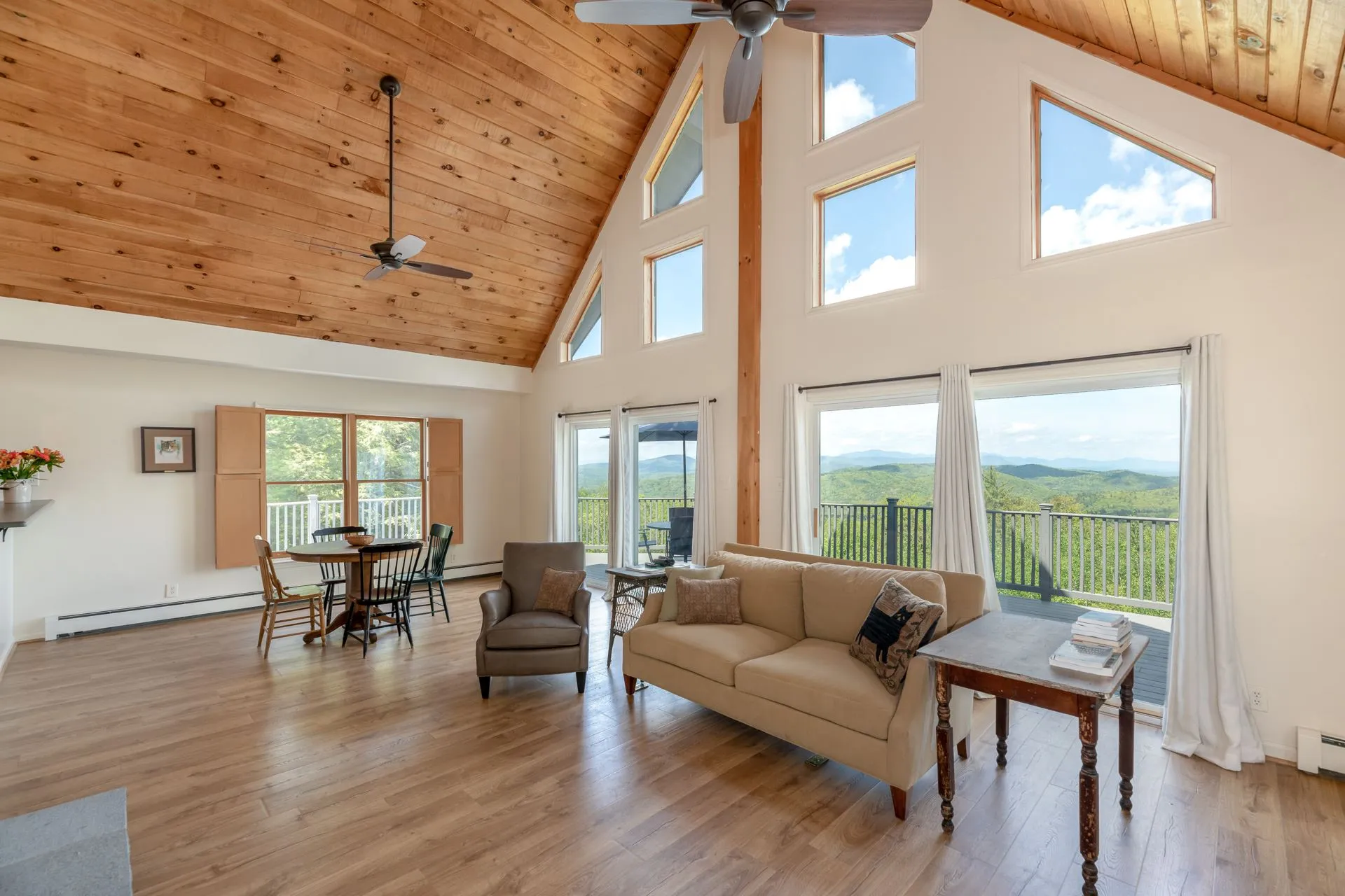 15 Woodman Lane New Hampton NH 03256