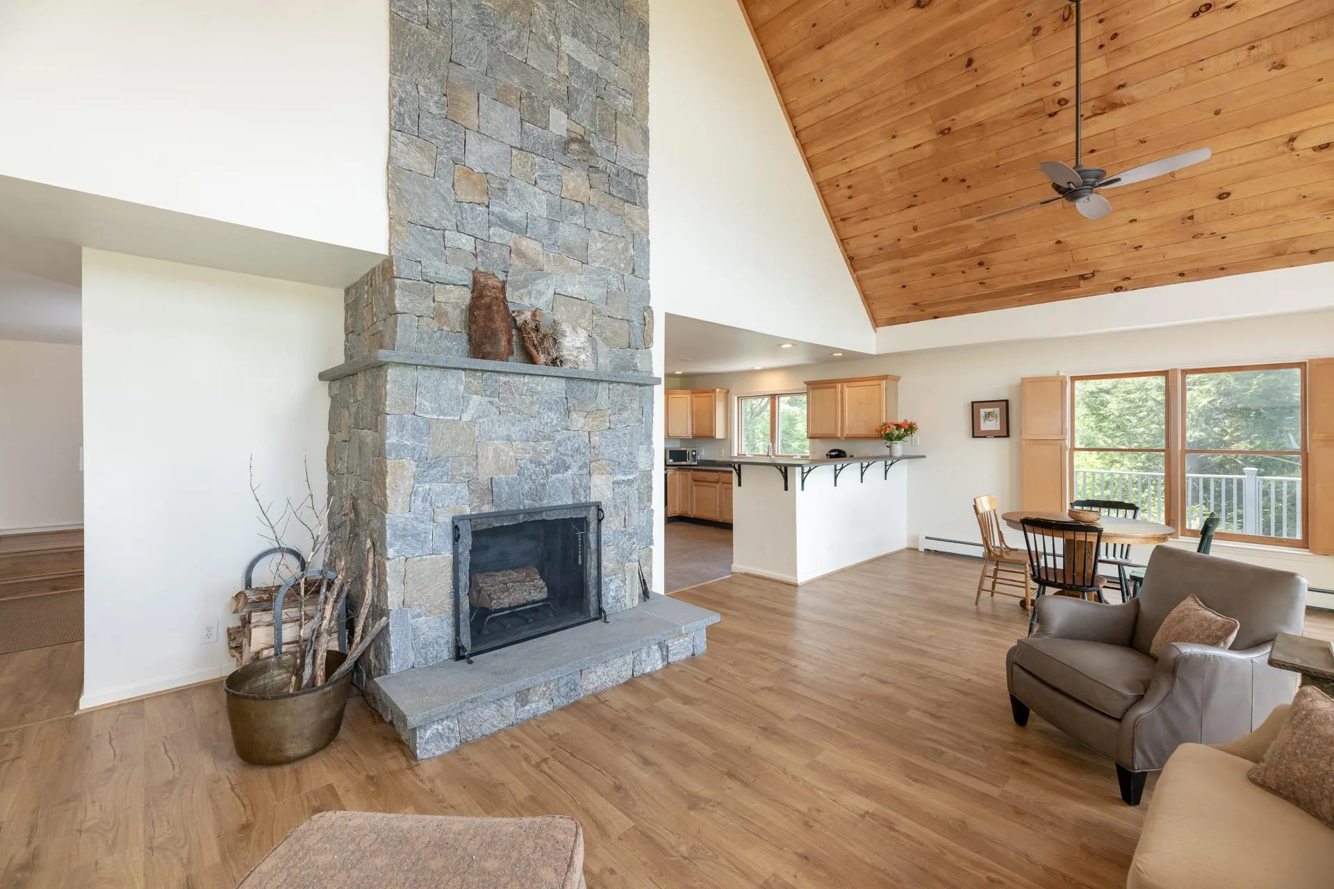 15 Woodman Lane New Hampton NH 03256