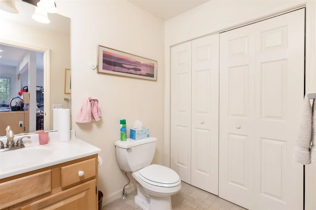 40 Tyler Drive Essex VT 05452